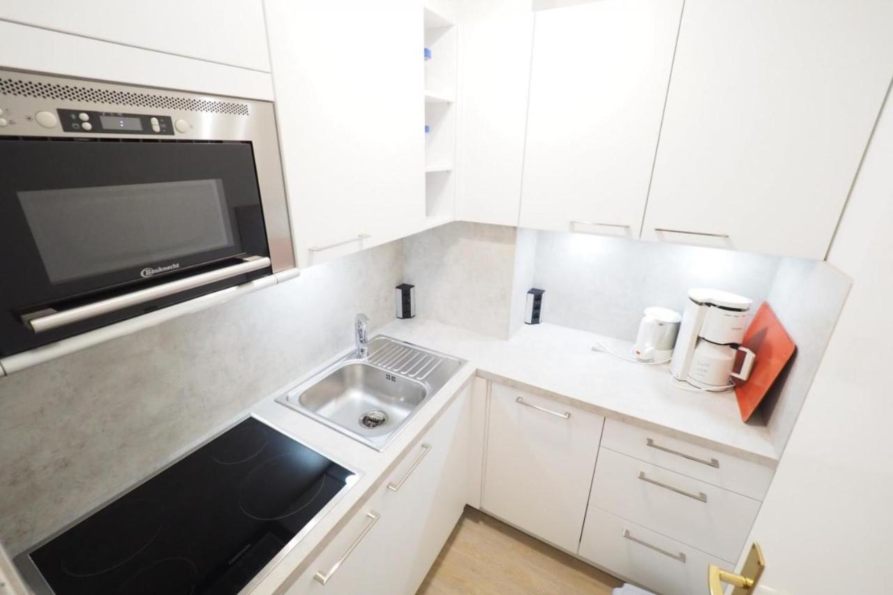 59 Apartment *